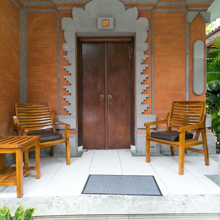 Hotel Sinar Bali Legian Esterno foto
