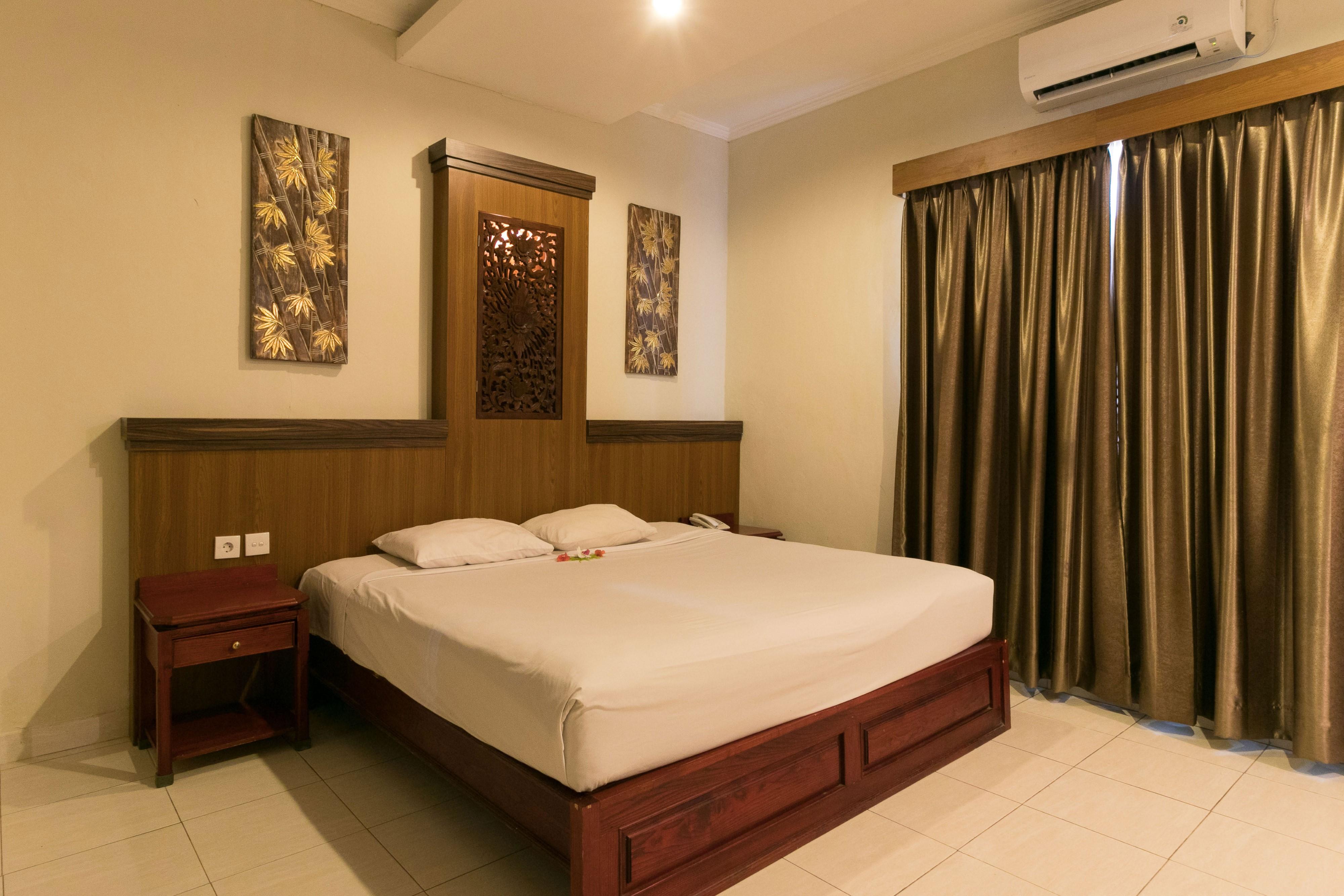 Hotel Sinar Bali Legian Esterno foto