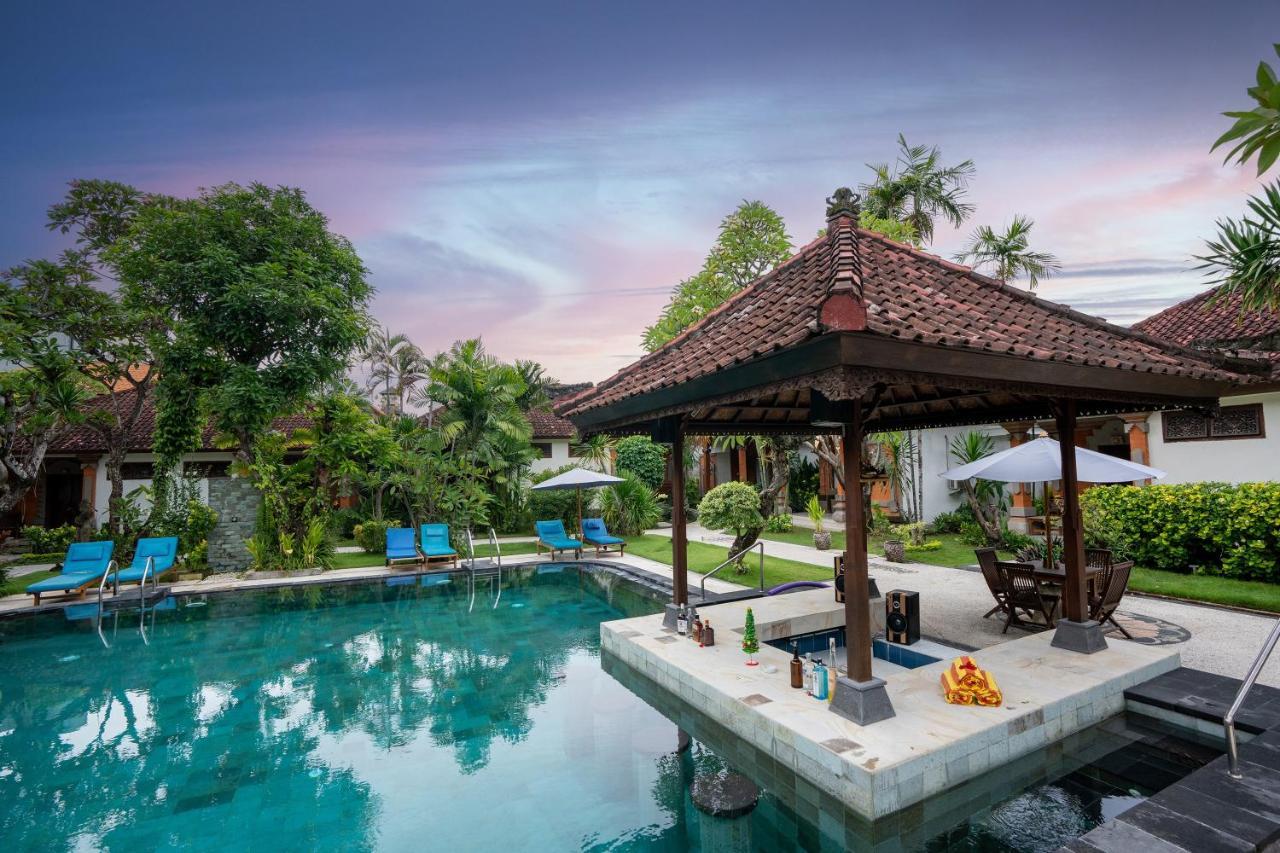 Hotel Sinar Bali Legian Esterno foto
