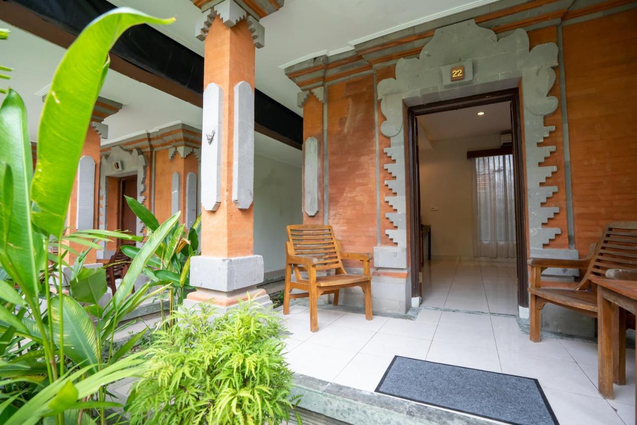 Hotel Sinar Bali Legian Esterno foto