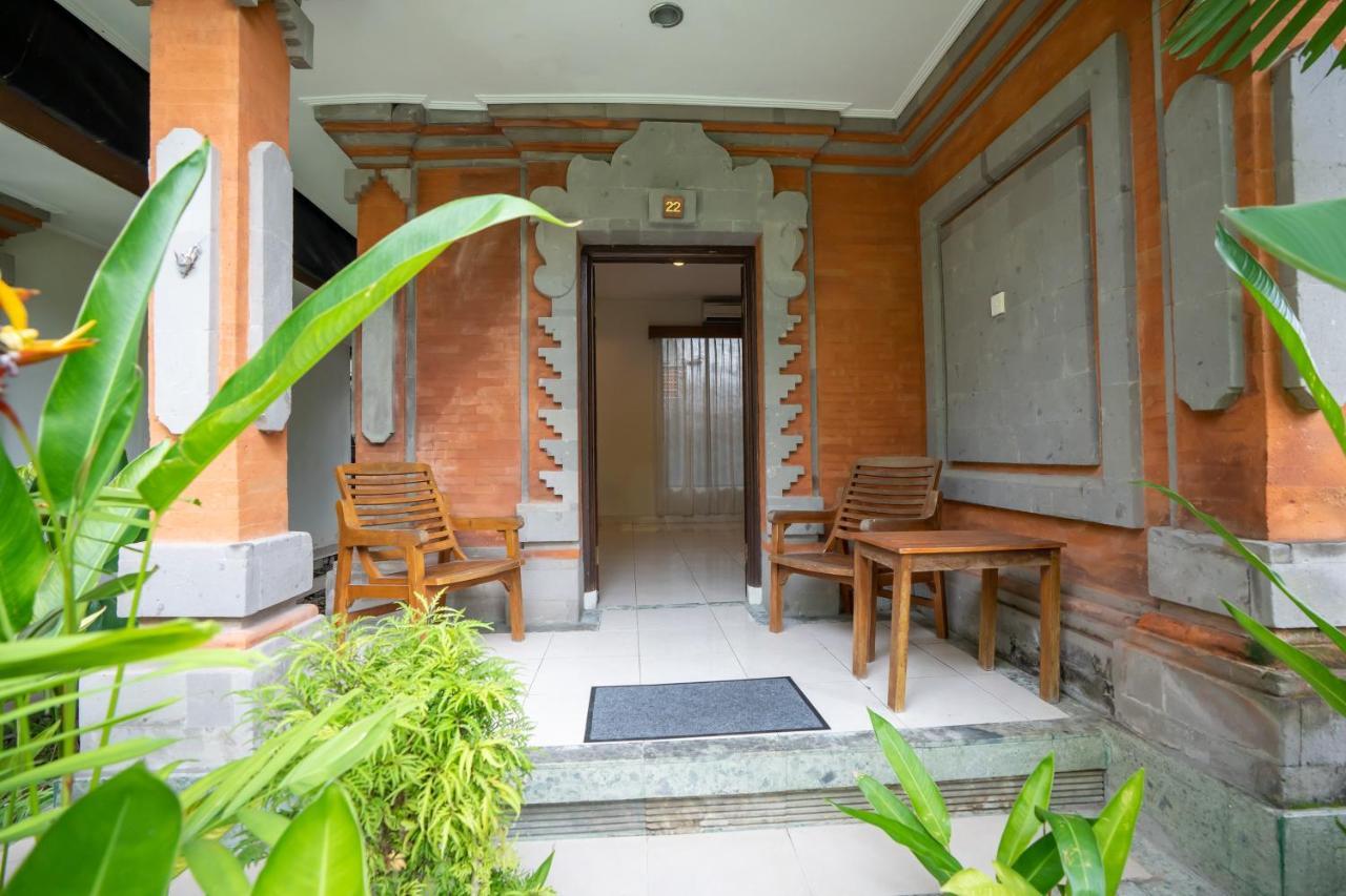 Hotel Sinar Bali Legian Esterno foto