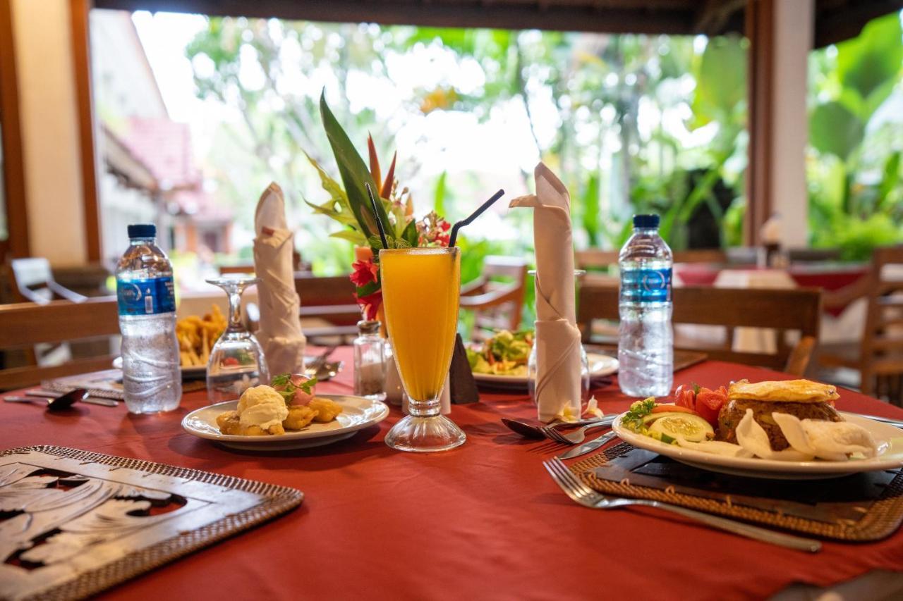 Hotel Sinar Bali Legian Esterno foto