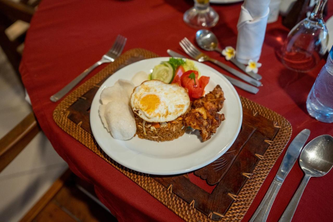 Hotel Sinar Bali Legian Esterno foto