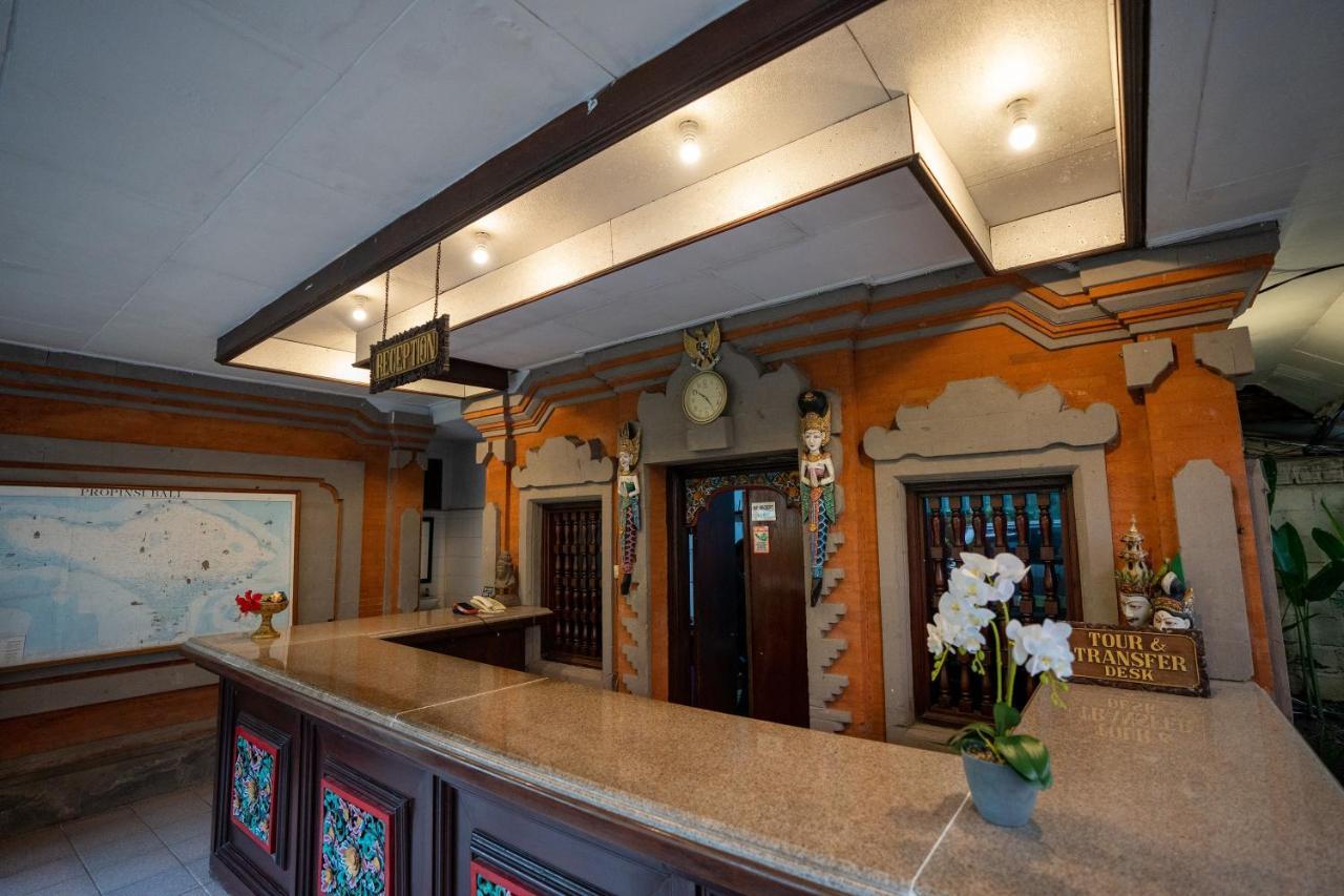 Hotel Sinar Bali Legian Esterno foto