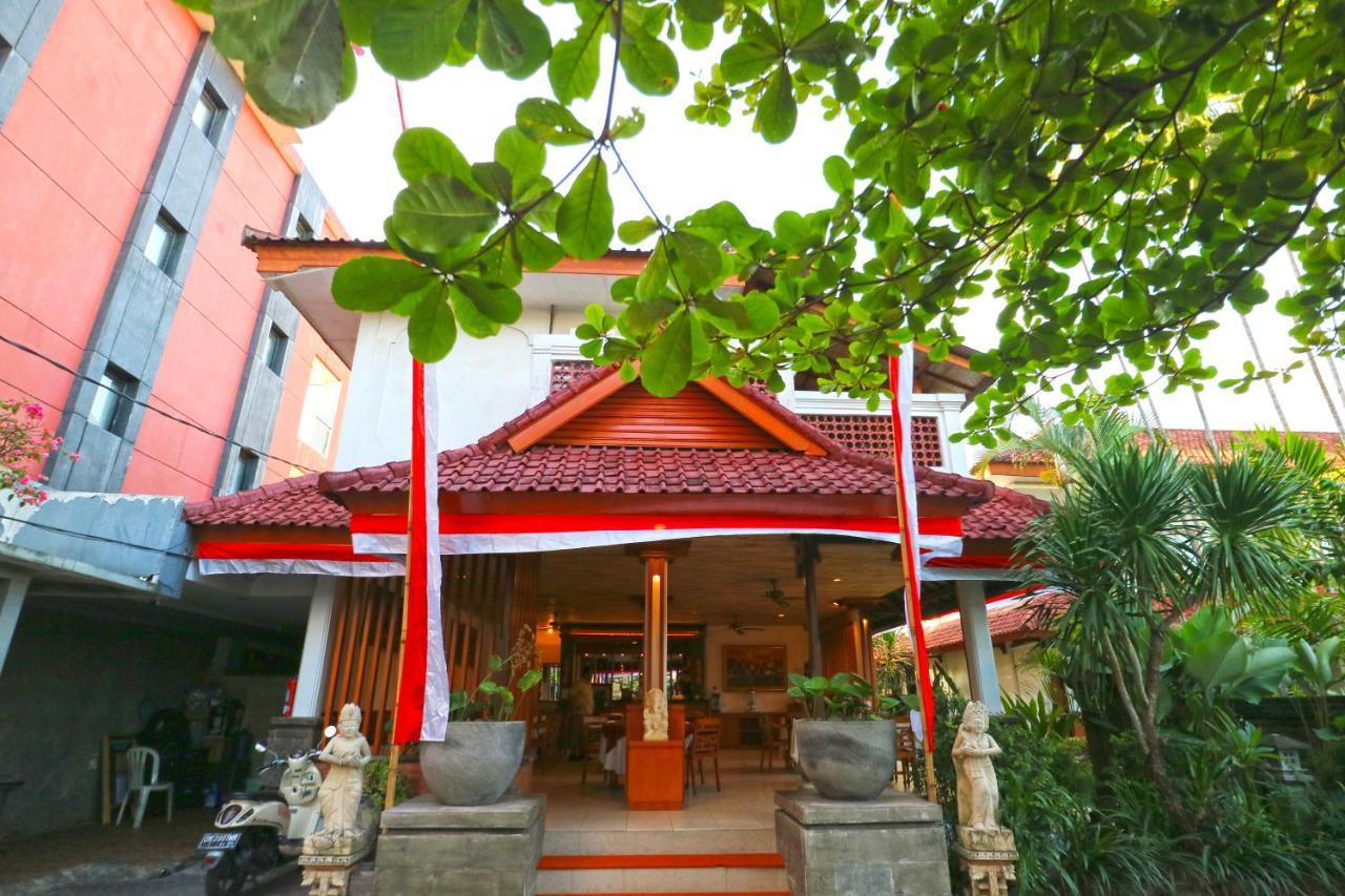 Hotel Sinar Bali Legian Esterno foto